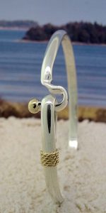Two Tone Tiff Side Hook Bracelet
